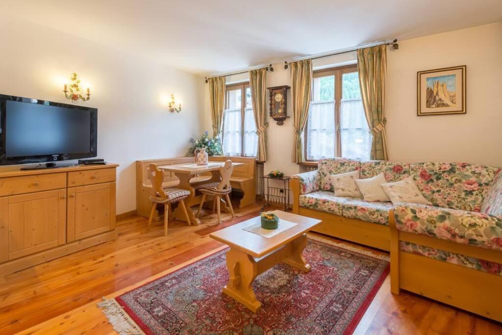 Cozy Apartment Near Cortina San Vito di Cadore Esterno foto
