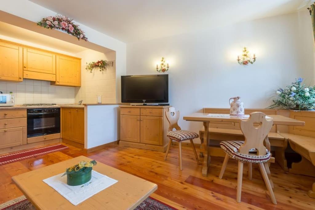 Cozy Apartment Near Cortina San Vito di Cadore Esterno foto